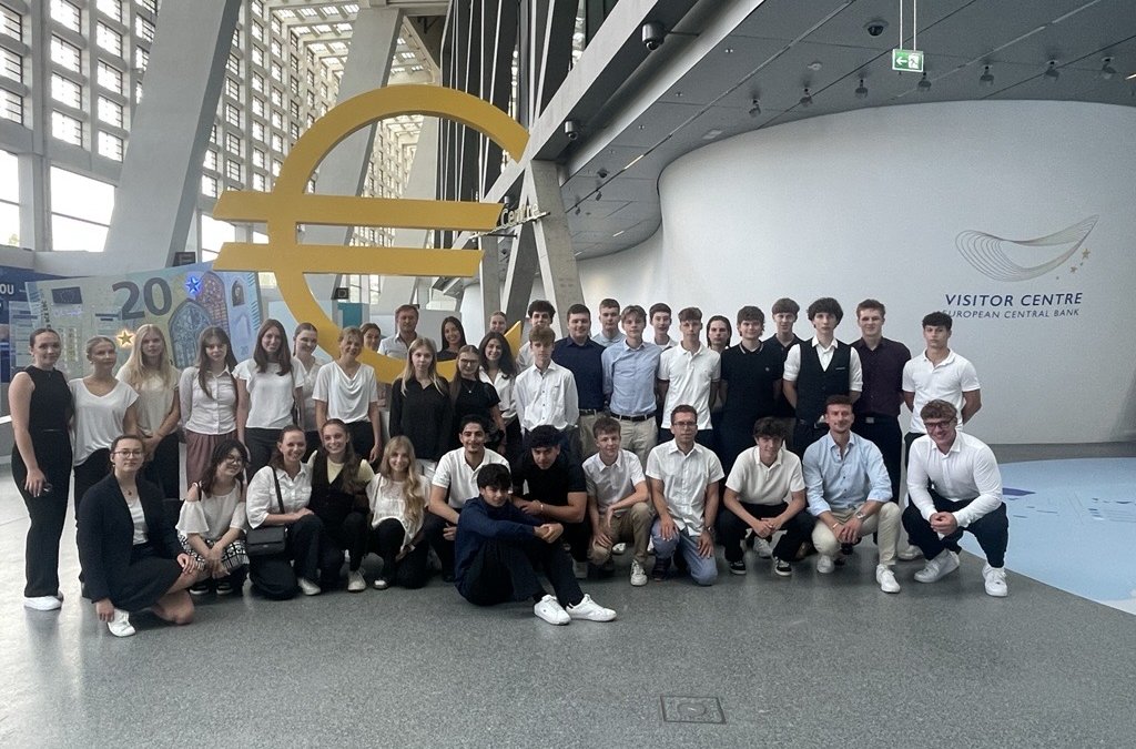 Studienfahrt Frankfurt 11. Klassen WWG